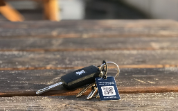 Nøgler mærket med Key Finder nøglering